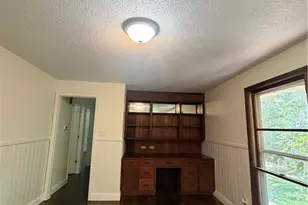 208 Harris Ave, Elkin, NC 28621 - Photo 15