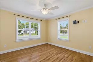 418 S Maple St, Graham, NC 27253 - Photo 25