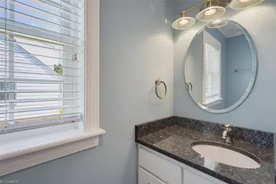 418 S Maple Street, Graham, NC 27253 - Photo 23