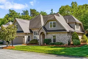 4002 Flagstick Ct, Jamestown, NC 27282 - Photo 1