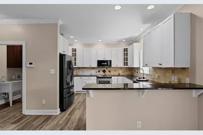 4002 Flagstick Court, Jamestown, NC 27282 - Photo 21