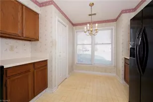2716 Sawgrass Ct, Winston-Salem, NC 27103 - Photo 5