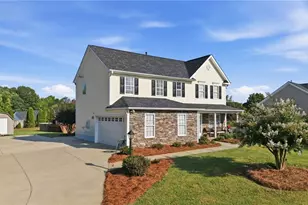 125 Hartman Branch Ln, Winston-Salem, NC 27127 - Photo 3