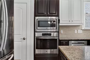 4329 Griffins Gate Ln, Greensboro, NC 27407 - Photo 15