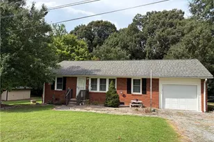 226 Hill Dr, Lexington, NC 27295 - Photo 1