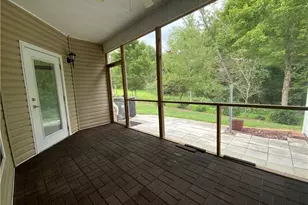 230 S Boyles St, Pilot Mountain, NC 27041 - Photo 35