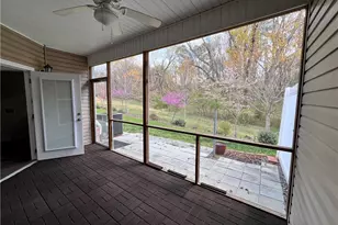 230 S Boyles St, Pilot Mountain, NC 27041 - Photo 25