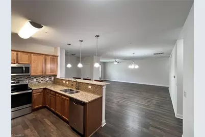 230 S Boyles Street, Pilot Mountain, NC 27041 - Photo 9