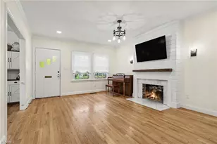 923 N Rotary Dr, High Point, NC 27262 - Photo 7