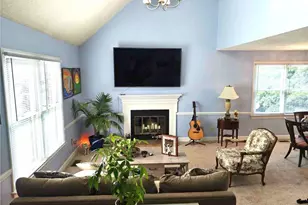 2014 Hearthwood Ct, Greensboro, NC 27407 - Photo 3