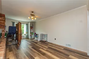 1523 Benbow St, Winston-Salem, NC 27106 - Photo 15