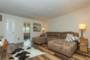 1523 Benbow St, Winston-Salem, NC 27106 - Photo 3