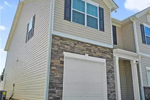 1108 Evelynnview Ln, Kernersville, NC 27284 - Photo 1