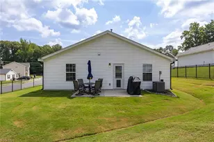 2334 Piccadilly Pines Ct, Winston-Salem, NC 27127 - Photo 25