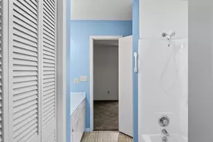 3705 Heathrow Dr, Winston-Salem, NC 27127 - Photo 17