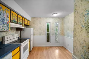 3705 Heathrow Dr, Winston-Salem, NC 27127 - Photo 7