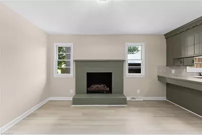 117 Hinshaw Avenue, Yadkinville, NC 27055 - Photo 9