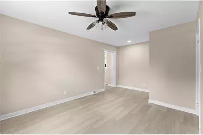 117 Hinshaw Avenue, Yadkinville, NC 27055 - Photo 15