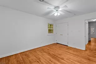 1017 Bridgewater Dr, Greensboro, NC 27410 - Photo 31