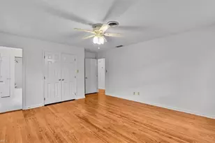 1017 Bridgewater Dr, Greensboro, NC 27410 - Photo 37