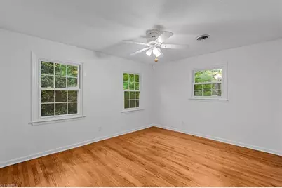 1017 Bridgewater Drive, Greensboro, NC 27410 - Photo 27