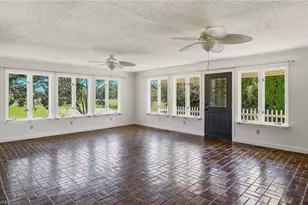 1728 Old Stage Rd, Yadkinville, NC 27055 - Photo 5