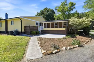 1728 Old Stage Rd, Yadkinville, NC 27055 - Photo 33