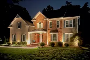 2311 Baytree Dr, Greensboro, NC 27455 - Photo 7