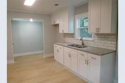 144 Edgewood Circle, Winston-Salem, NC 27127 - Photo 7