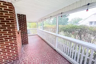 536 Main St, Jonesville, NC 28642 - Photo 3