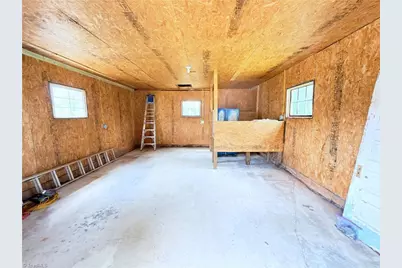 536 Main Street, Jonesville, NC 28642 - Photo 25