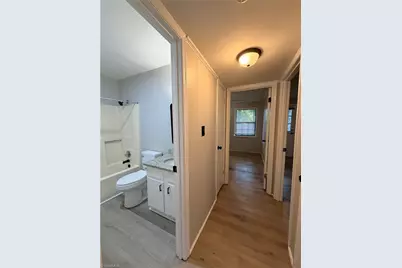 142 Weatherwood Court #B, Winston-Salem, NC 27103 - Photo 11