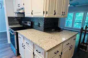 989 Arvin Hill Ln, Lexington, NC 27295 - Photo 9