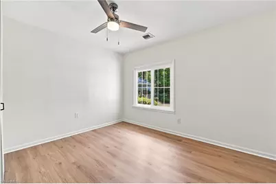 204 Pineburr Road, Greensboro, NC 27455 - Photo 9