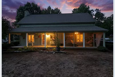 1714 Hunterwoods Drive, High Point, NC 27265 - Photo 25