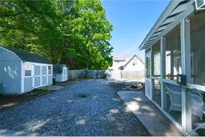 1714 Hunterwoods Drive, High Point, NC 27265 - Photo 19