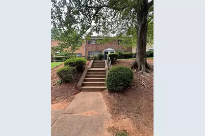 2811 Bleeker Square #E, Winston-Salem, NC 27106 - Photo 3