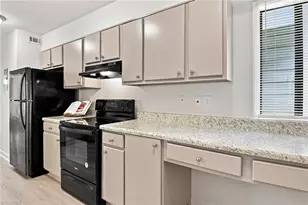 1510 Benjamin Pkwy, Greensboro, NC 27408 - Photo 19
