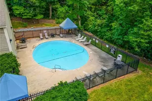 1510 Benjamin Pkwy, Greensboro, NC 27408 - Photo 29