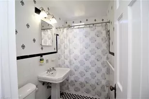1700 B7 Elm St, Greensboro, NC 27408 - Photo 15