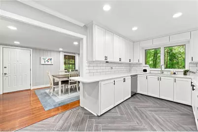 5275 Reynolda Road, Winston-Salem, NC 27106 - Photo 19
