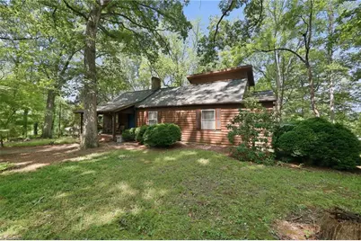 5275 Reynolda Road, Winston-Salem, NC 27106 - Photo 1