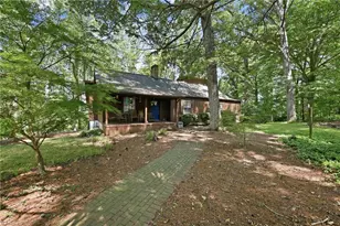 5275 Reynolda Rd, Winston-Salem, NC 27106 - Photo 1