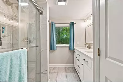 5275 Reynolda Road, Winston-Salem, NC 27106 - Photo 25