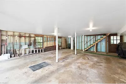 5275 Reynolda Road, Winston-Salem, NC 27106 - Photo 41