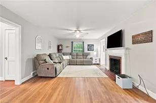 5275 Reynolda Rd, Winston-Salem, NC 27106 - Photo 11