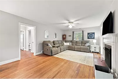 5275 Reynolda Road, Winston-Salem, NC 27106 - Photo 15