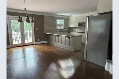 1111 Irving Street, Winston-Salem, NC 27103 - Photo 7