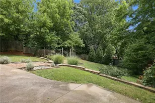 1111 Irving St, Winston-Salem, NC 27103 - Photo 43