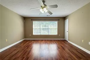 1860 Crest Hollow Dr, Winston-Salem, NC 27127 - Photo 5